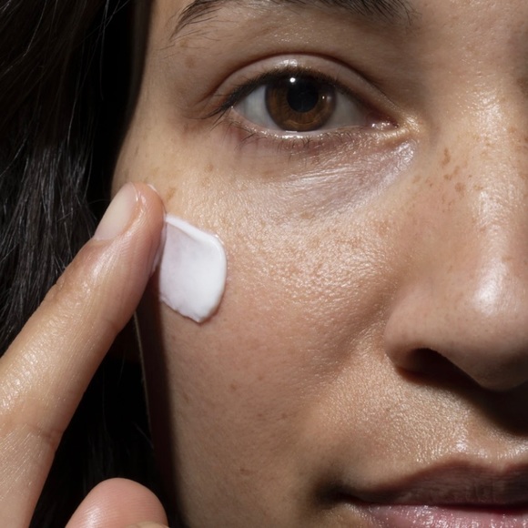 Pore-fect Primer - Picture 2 of 2